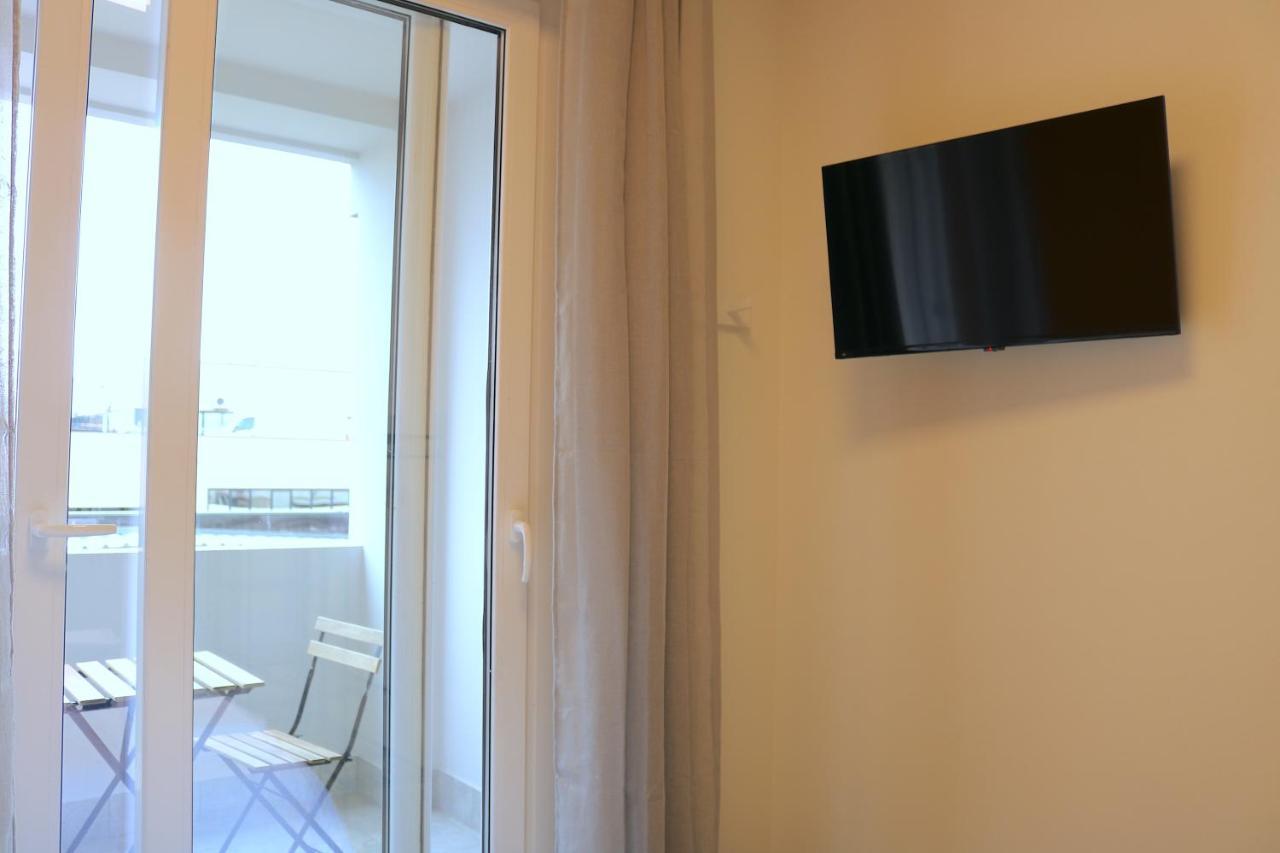 Sleep Inn Assago With Balcony - 8 Bagian luar foto